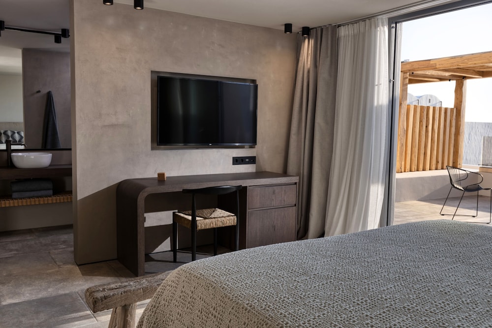 Sunrise Sea View Room