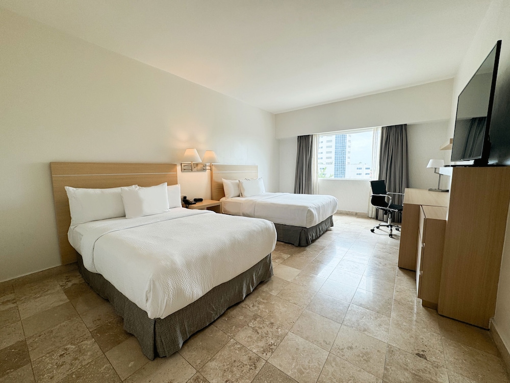 Room, 2 Twin Beds - Photo 1