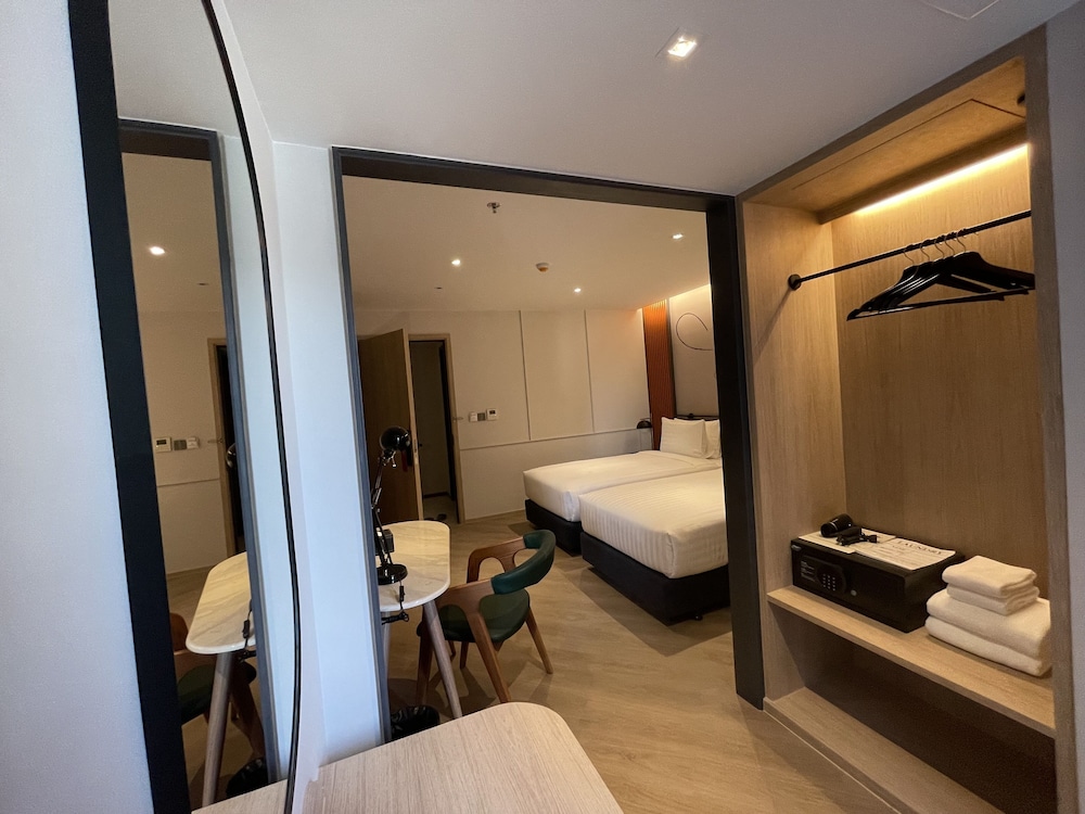 Deluxe Room, 1 Bedroom, Garden View