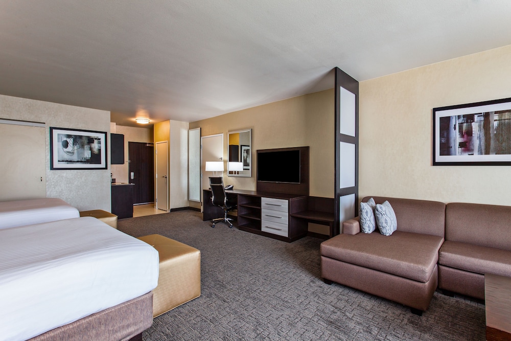 Suite, 1 Bedroom photo 3