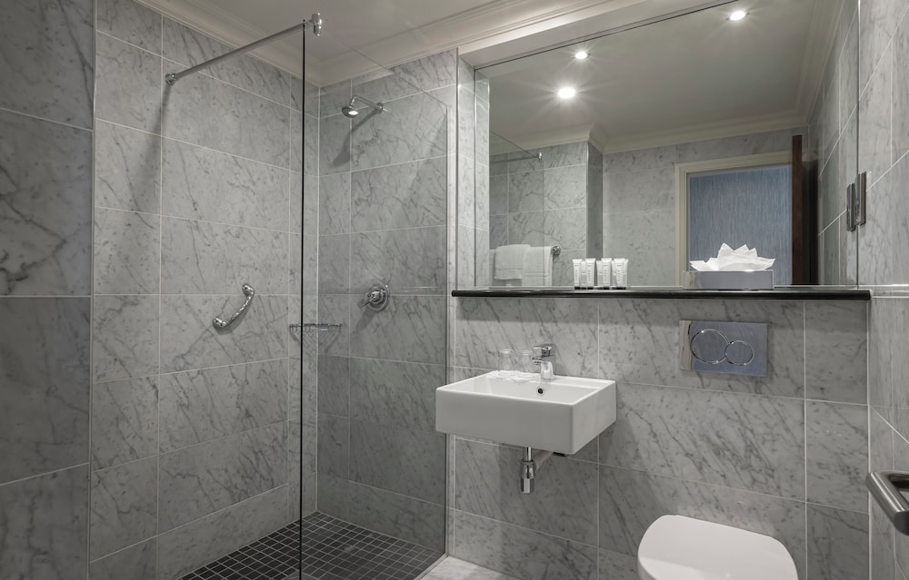 Standard Triple Room, 1 Bedroom - Photo 4