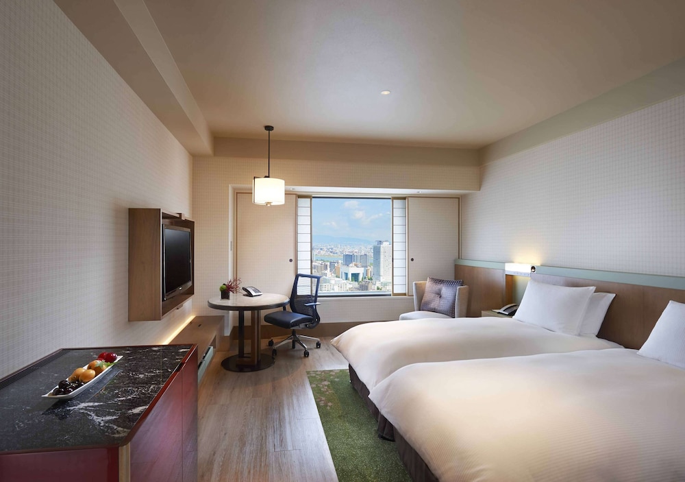 Deluxe Room, 1 King Bed - Photo 1