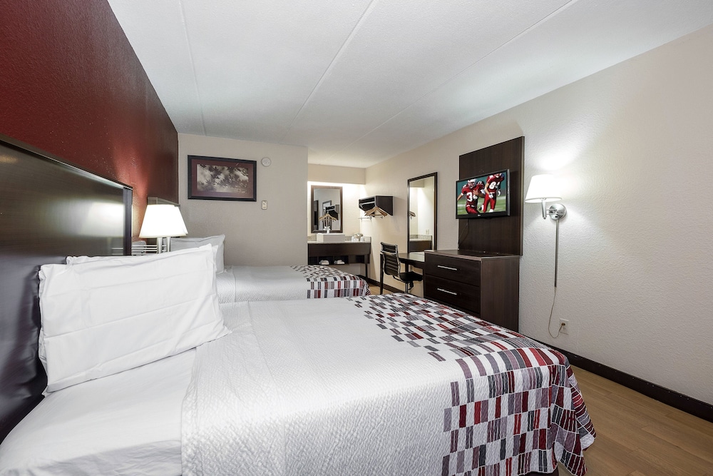 Standard Room, 2 Double Beds, Non Smoking - Photo 4