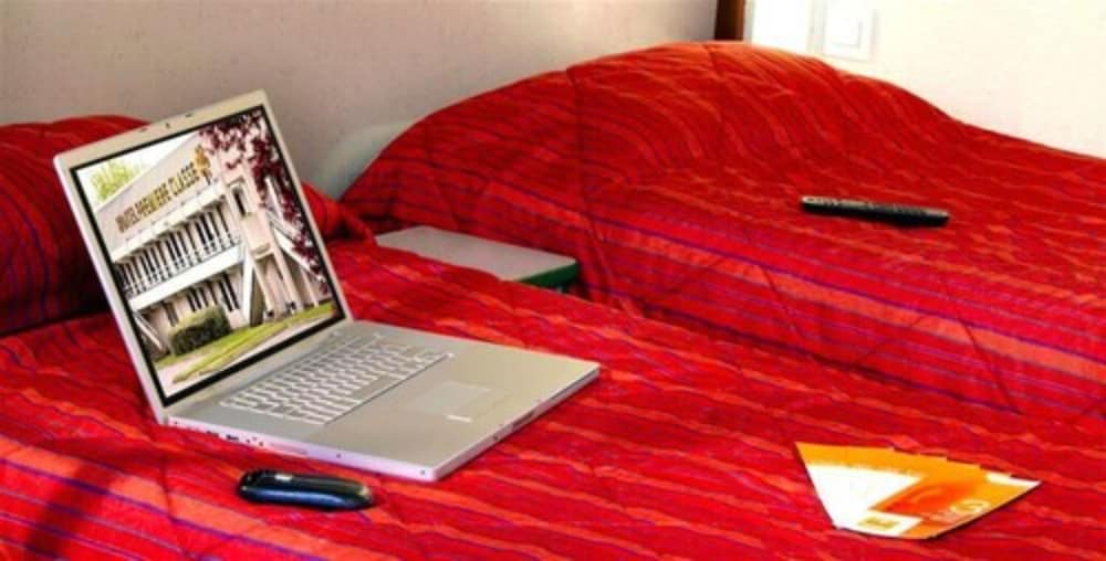 Standard Room, 2 Twin Beds - Photo 6