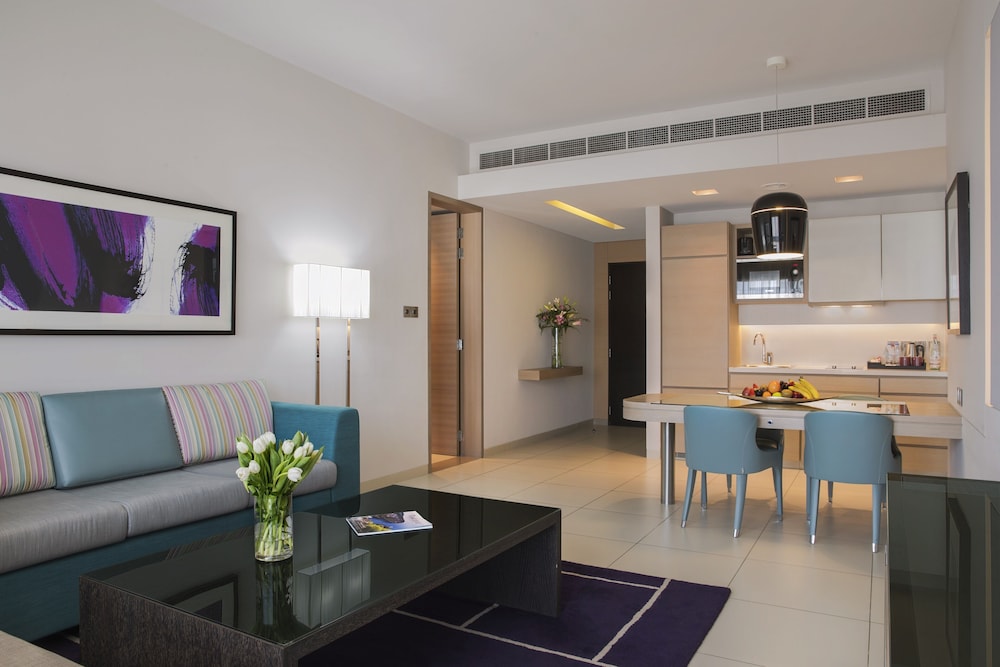 Suite, 1 Bedroom photo 3
