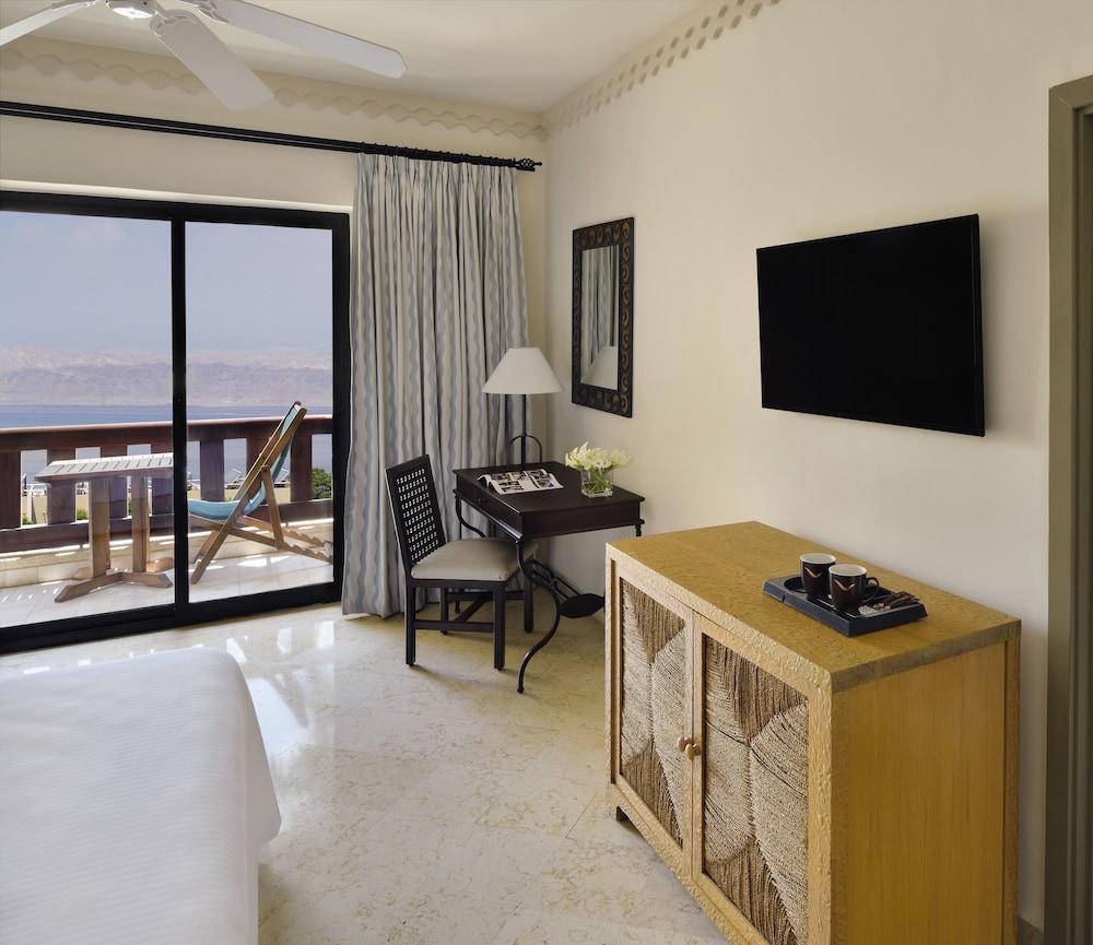Classic Twin Room, 2 Twin Beds, Sea View - Photo 2