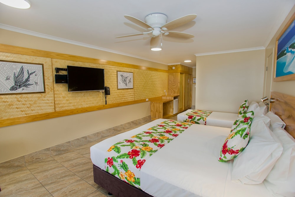 Lagoon View Room - Photo 9