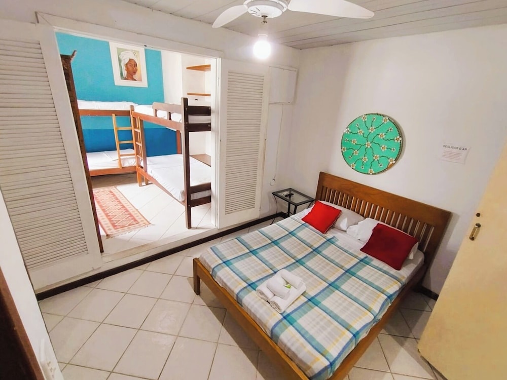 Quarto Sextuplo photo 2