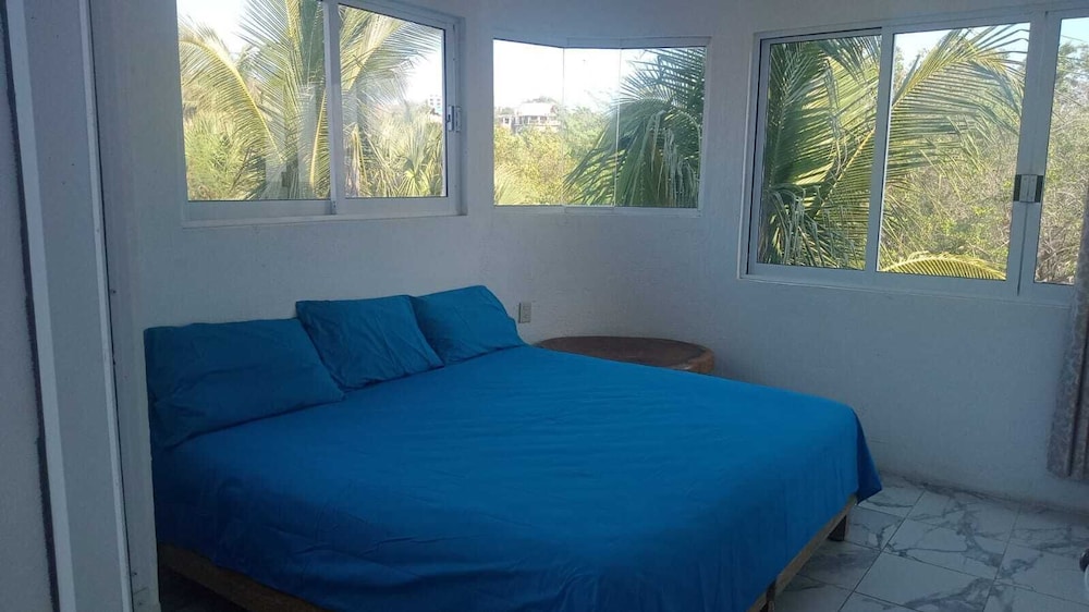 Deluxe Single Room photo 3