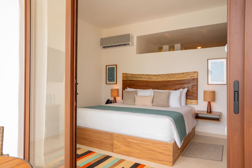 Oceanview Room - Photo 1