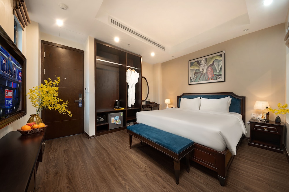 Family Connecting Room, City View