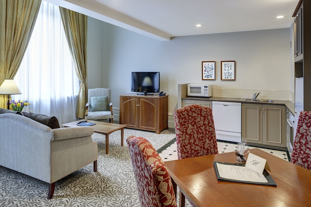 1 Bedroom Apartment - Photo 5