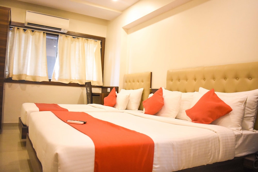 Superior Triple Bed Room - Photo 4