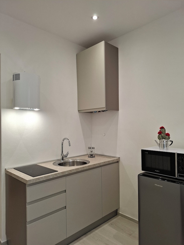 Comfort Apartment photo 1