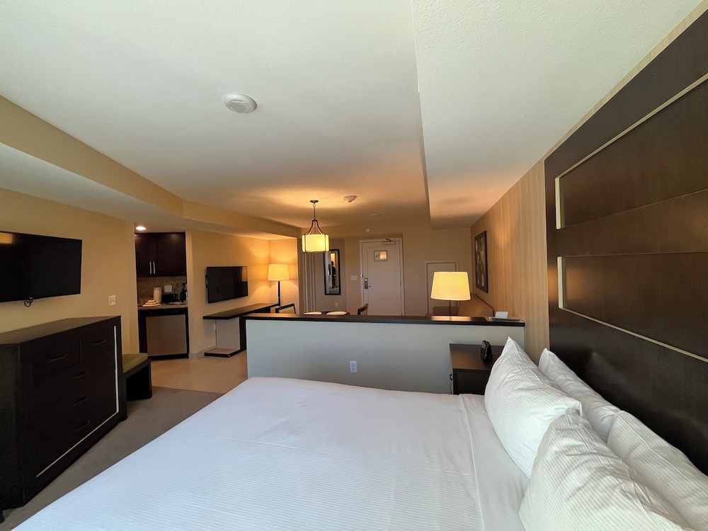 Available room
