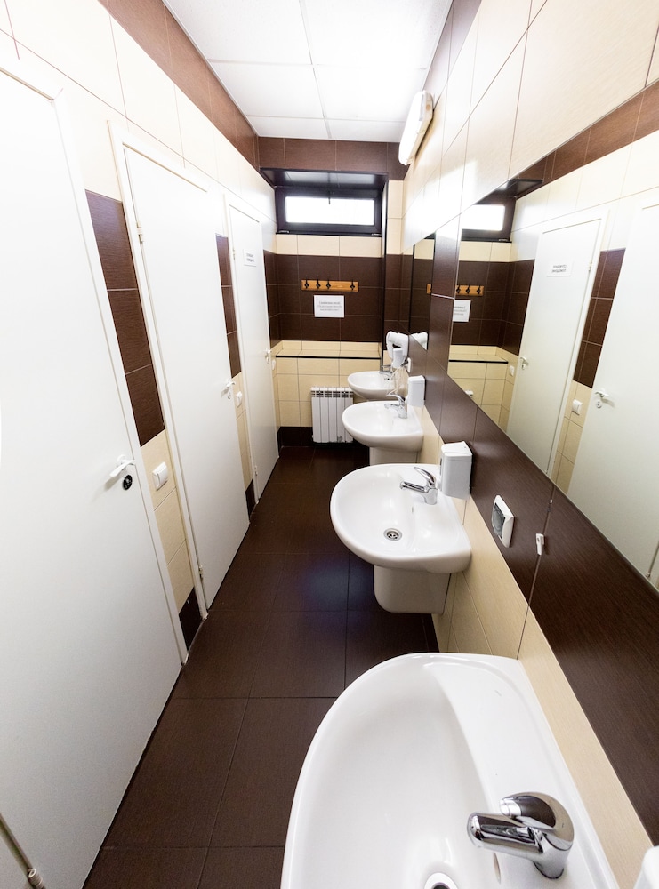 Shared Dormitory (For 7 People) photo 3