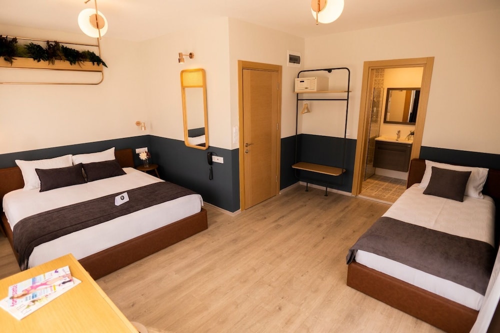 Senior Room