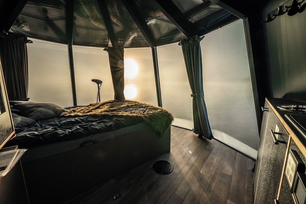 Panoramic Cabin photo 2