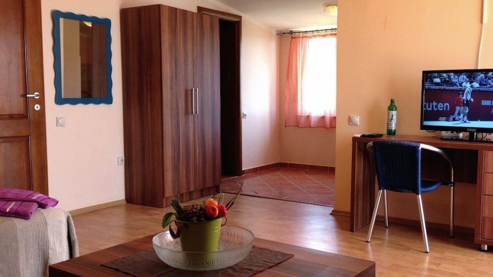 Family Apartment, Sea View, Sea Facing