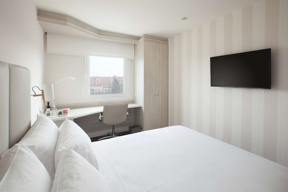 Standard Room - Photo 2