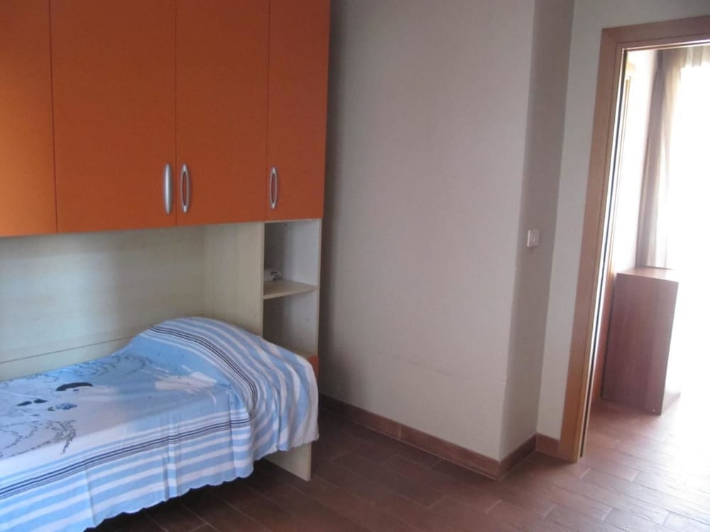Triple Room, Private Bathroom (External) photo 3