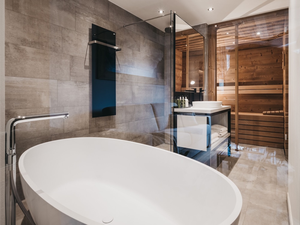 Spa Suite photo 1