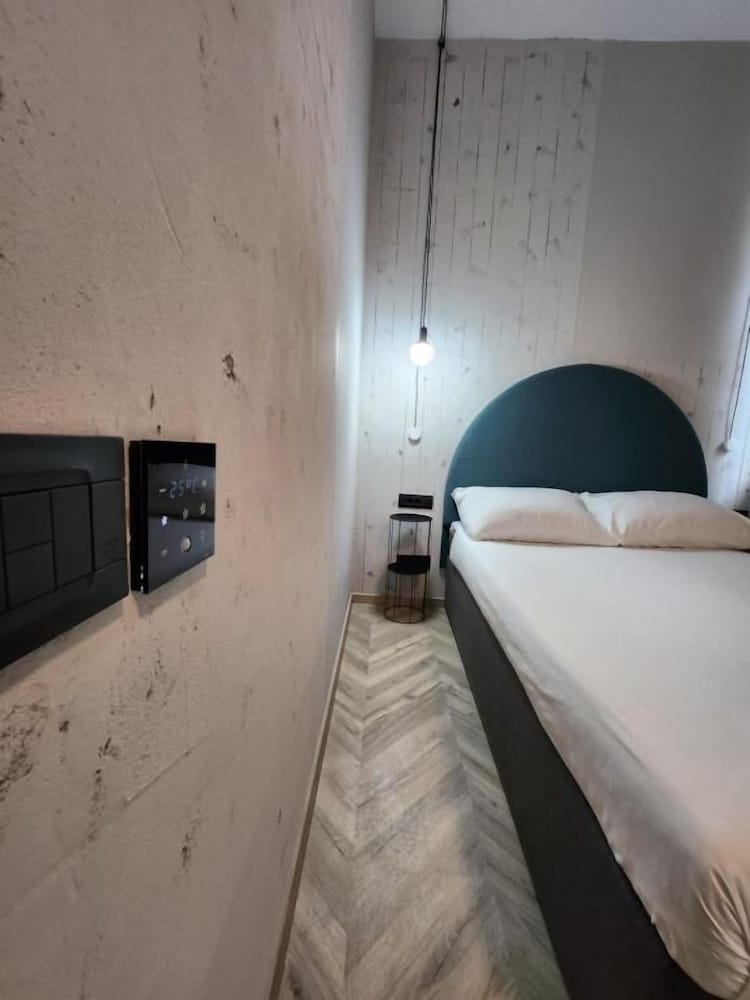 Superior Double Room, Sea Facing photo 3