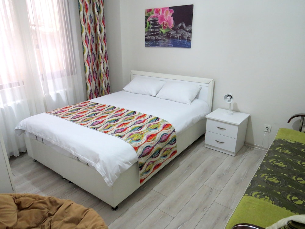 Deluxe Apartment, Terrace, Ground Floor photo 1