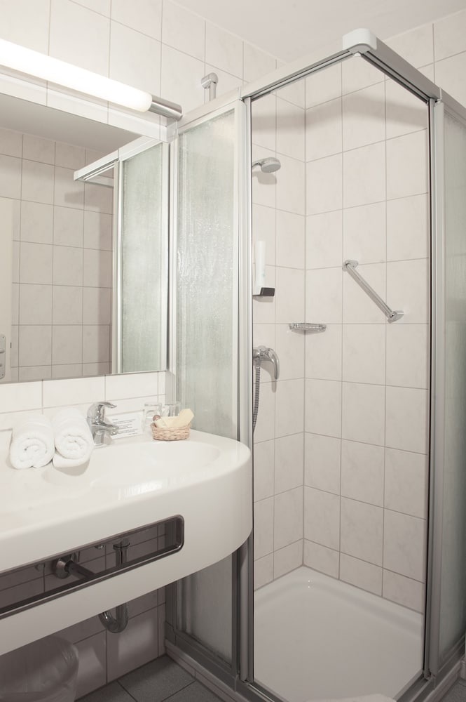Single Room, Annex Building photo 2