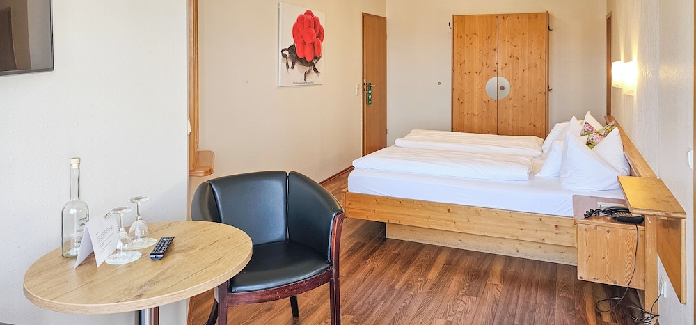 Quadruple Room, Balcony, City View photo 1