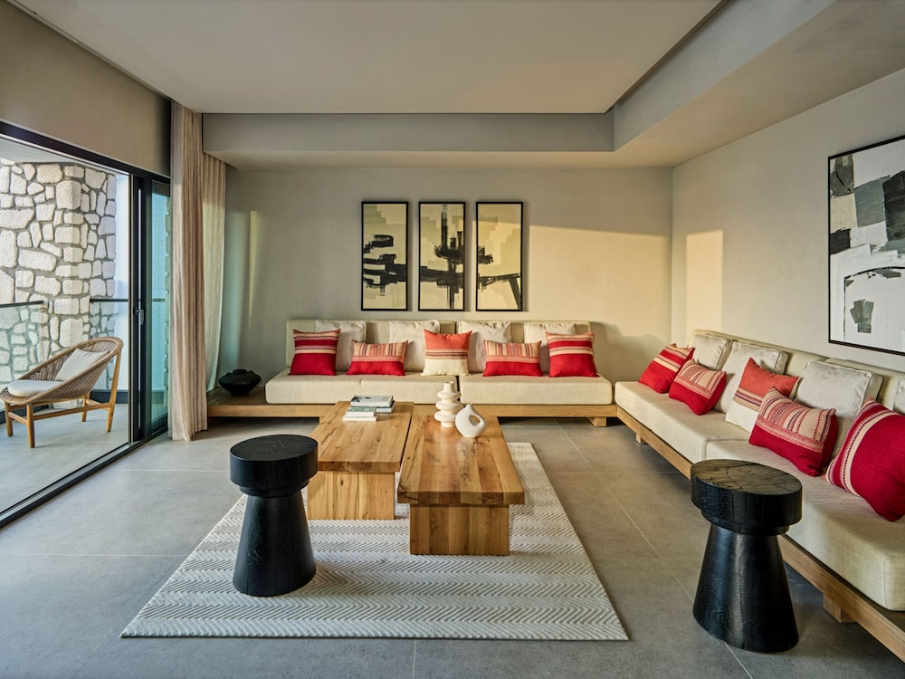Executive Villa photo 3