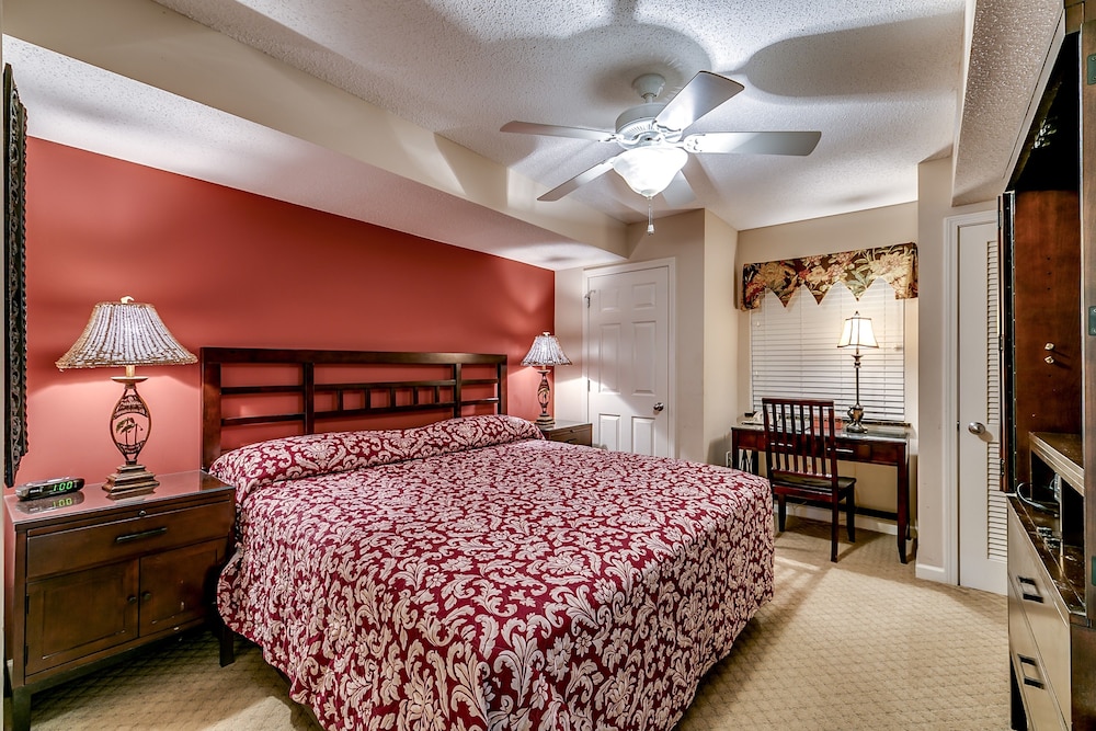 Condo, 2 Bedrooms, Resort View