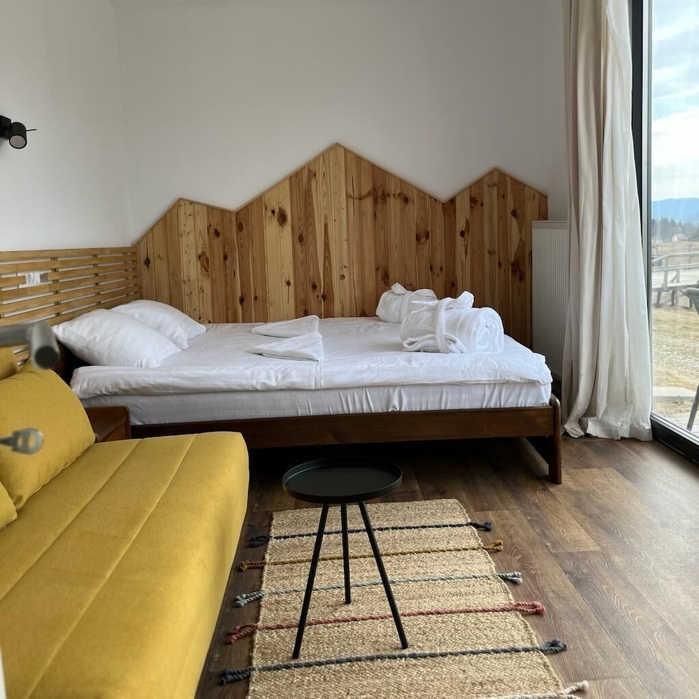 Premium Cabin, Patio, Mountain View photo 3