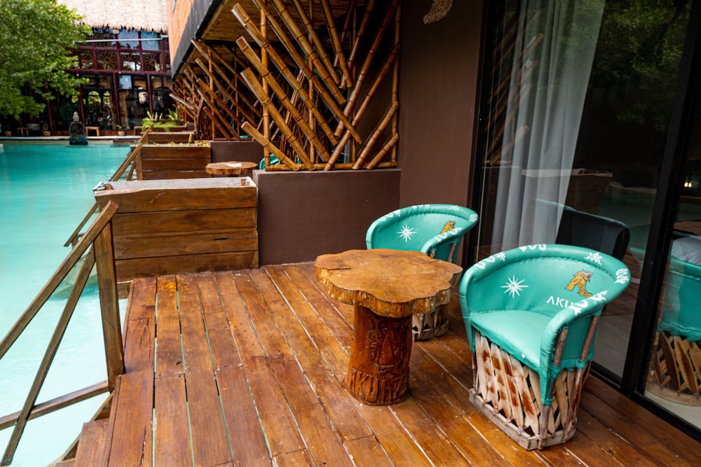 Luxury Room, Pool Access