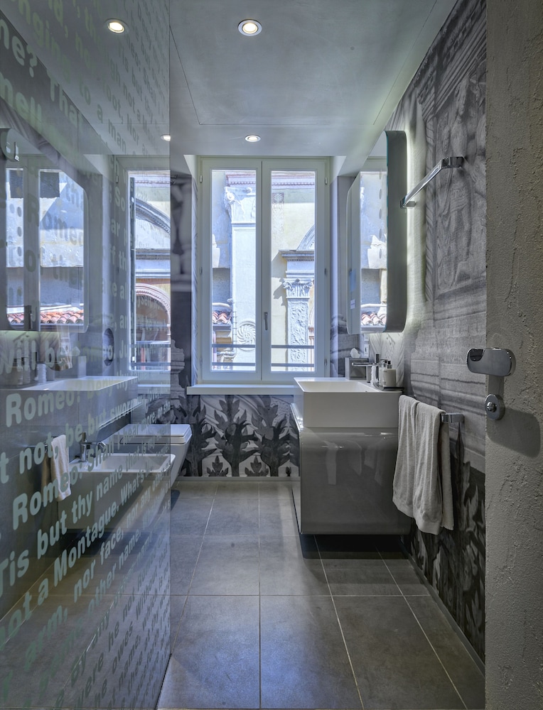 Duplex photo 3
