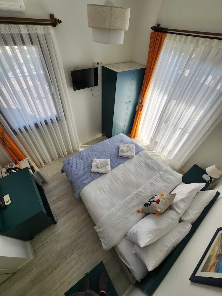 Double Room, Patio, Garden View photo 3