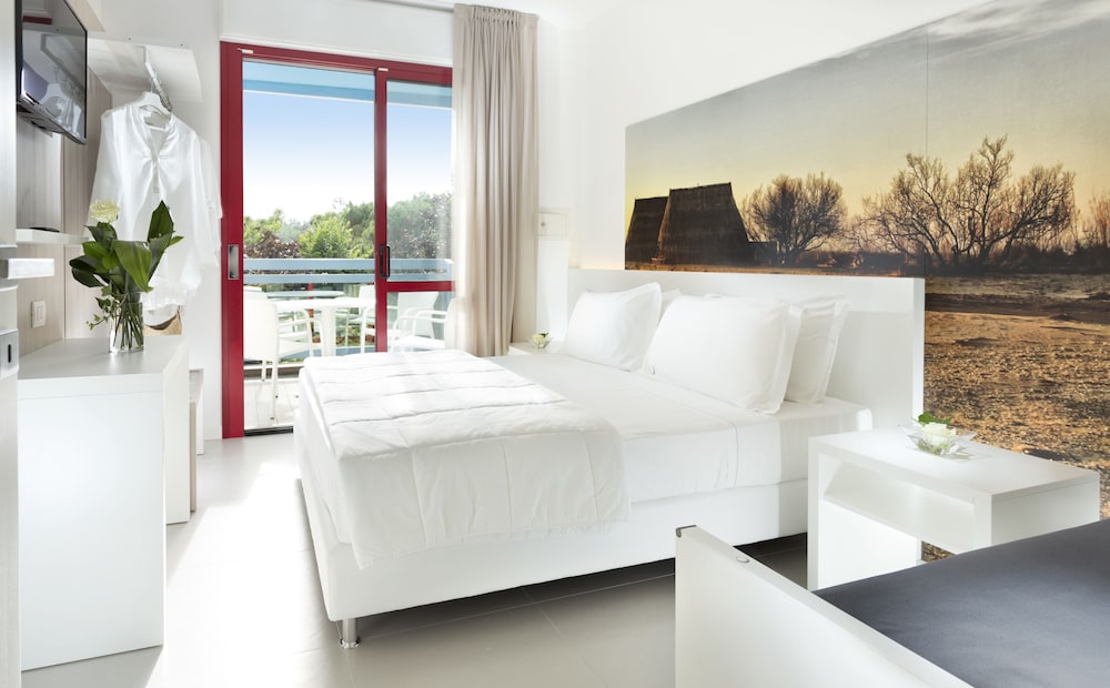 Deluxe Apartment (4 People) photo 2