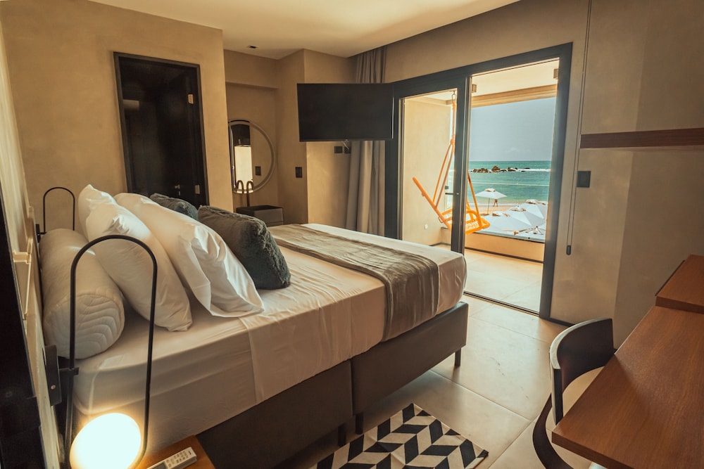 Comfort Suite photo 1