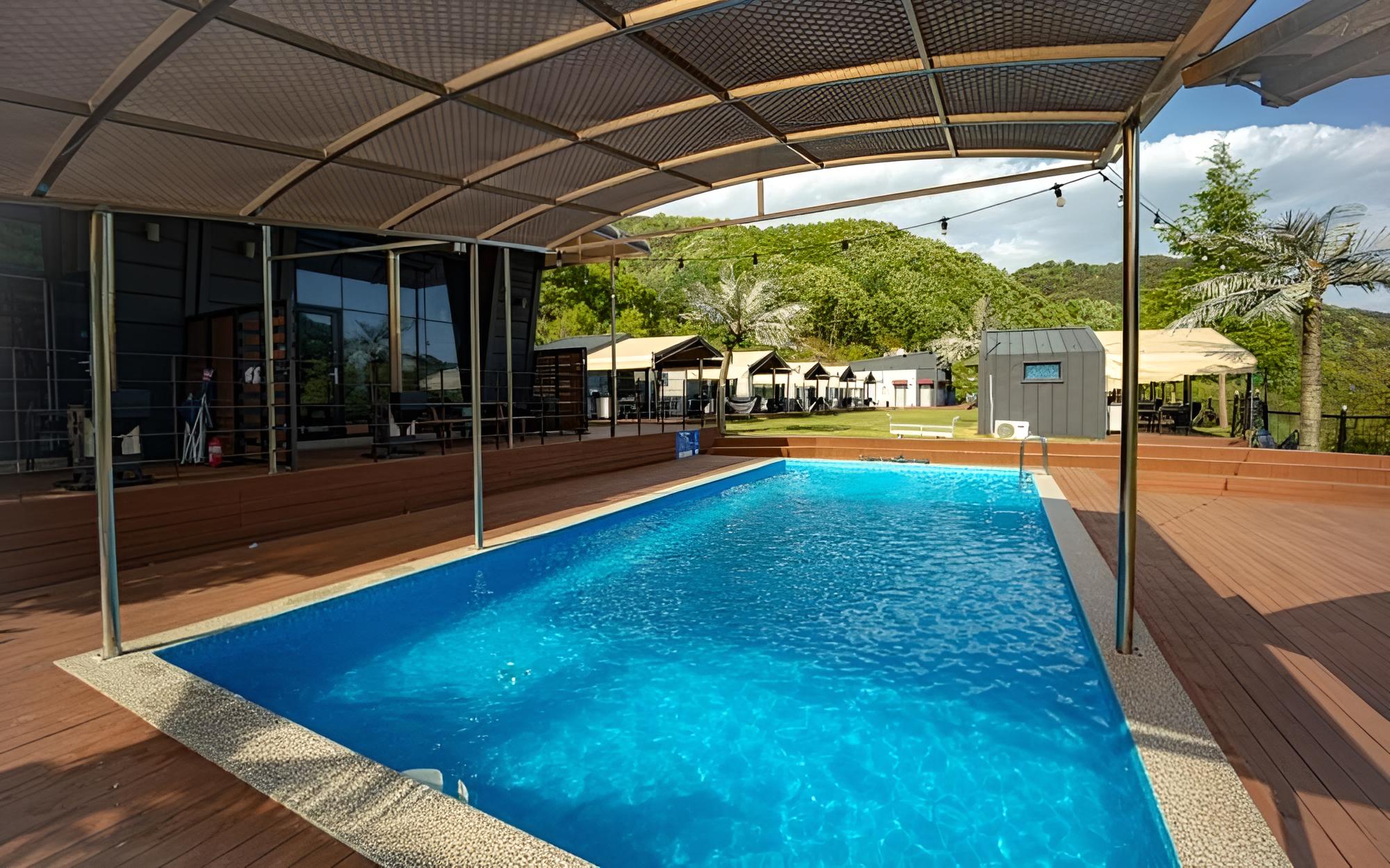 Room (Glamping 2 (pool side))