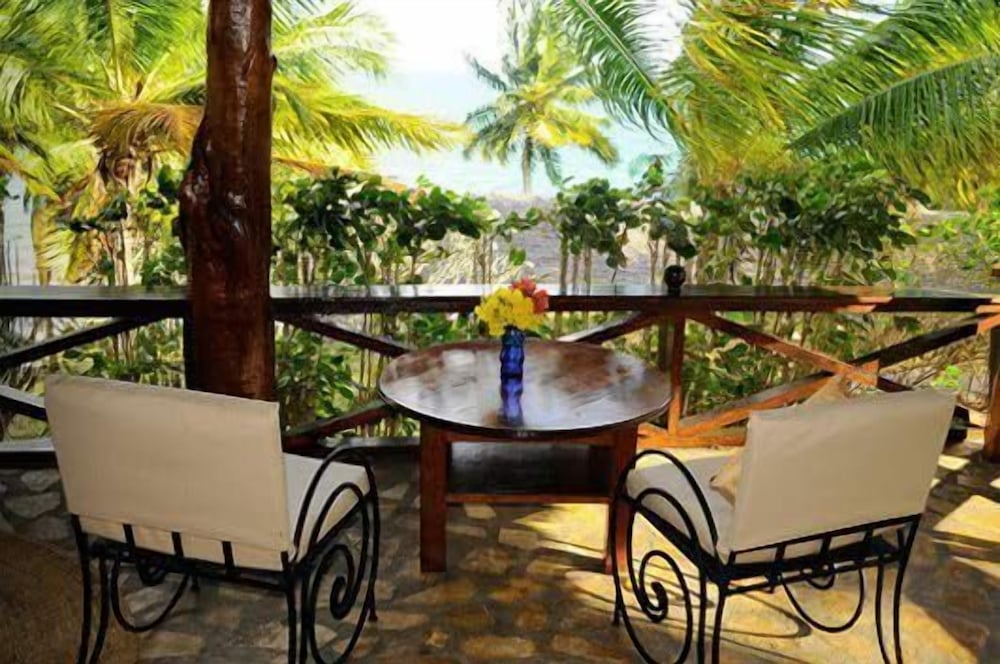 Deluxe Suite, Sea View photo 2