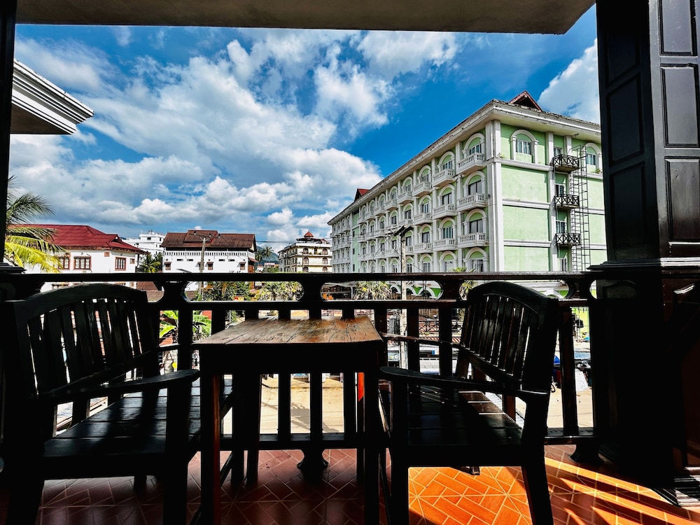 Standard Twin Room, Balcony photo 2