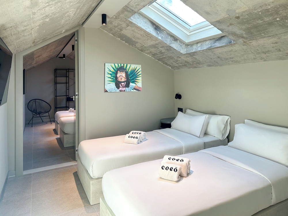 Superior Quadruple Room, 2 Bedrooms, Private Bathroom