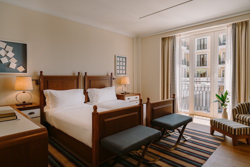 Premium Room, 2 Twin Beds, Partial Sea View