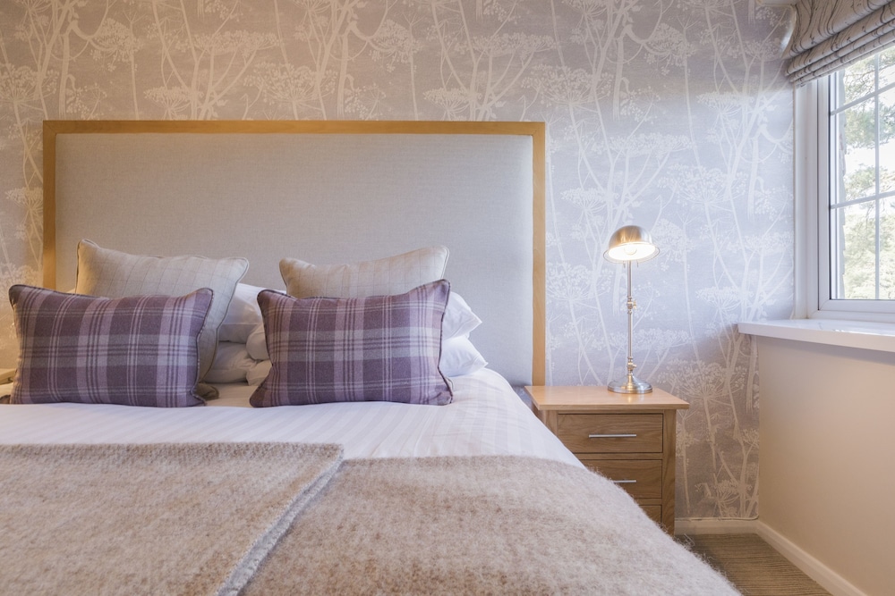 Classic Double or Twin Room (Single use) photo 3