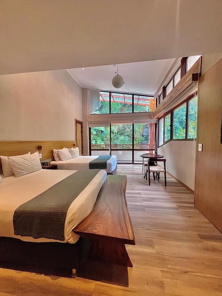 Grand Double or Twin Room photo 2
