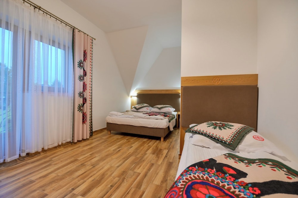 Deluxe Triple Room photo 1