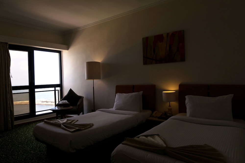 Junior Suite (Egyptians & Residents ONLY) photo 3