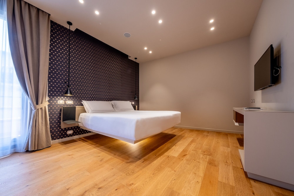 Deluxe Suite, 1 Bedroom photo 1