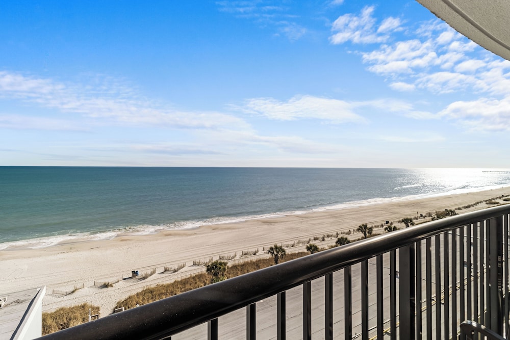 Mariner Oceanfront Deluxe Three Bedroom Condo - Photo 14
