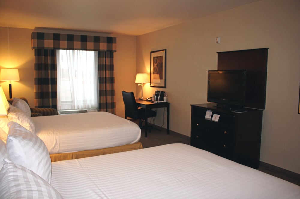 Standard Room, 2 Queen Beds - Photo 6